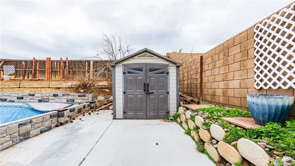 main property photo 46