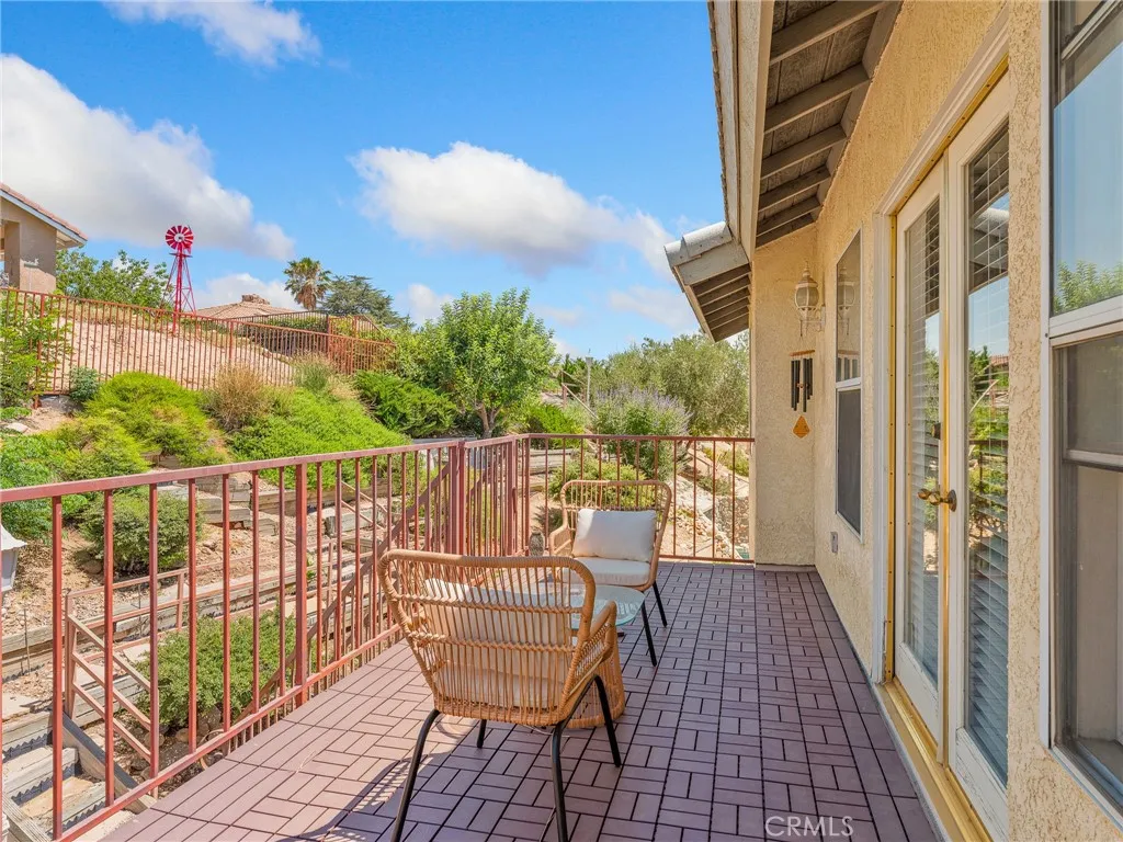 main property photo 50