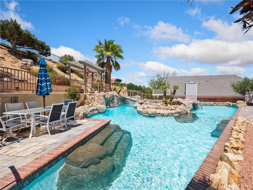 main property photo 55
