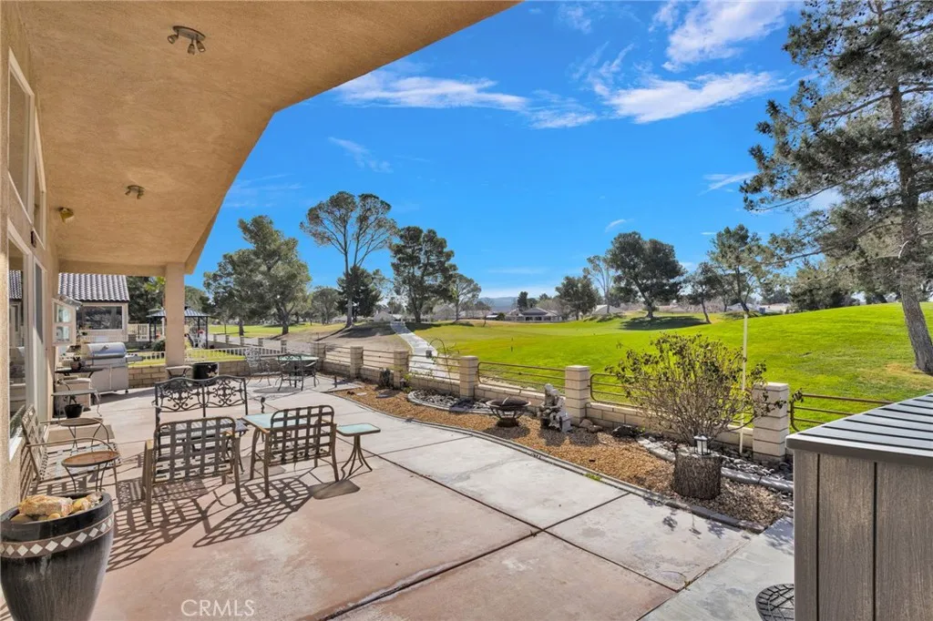 main property photo 40