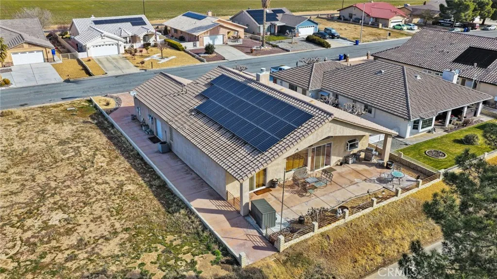 main property photo 50