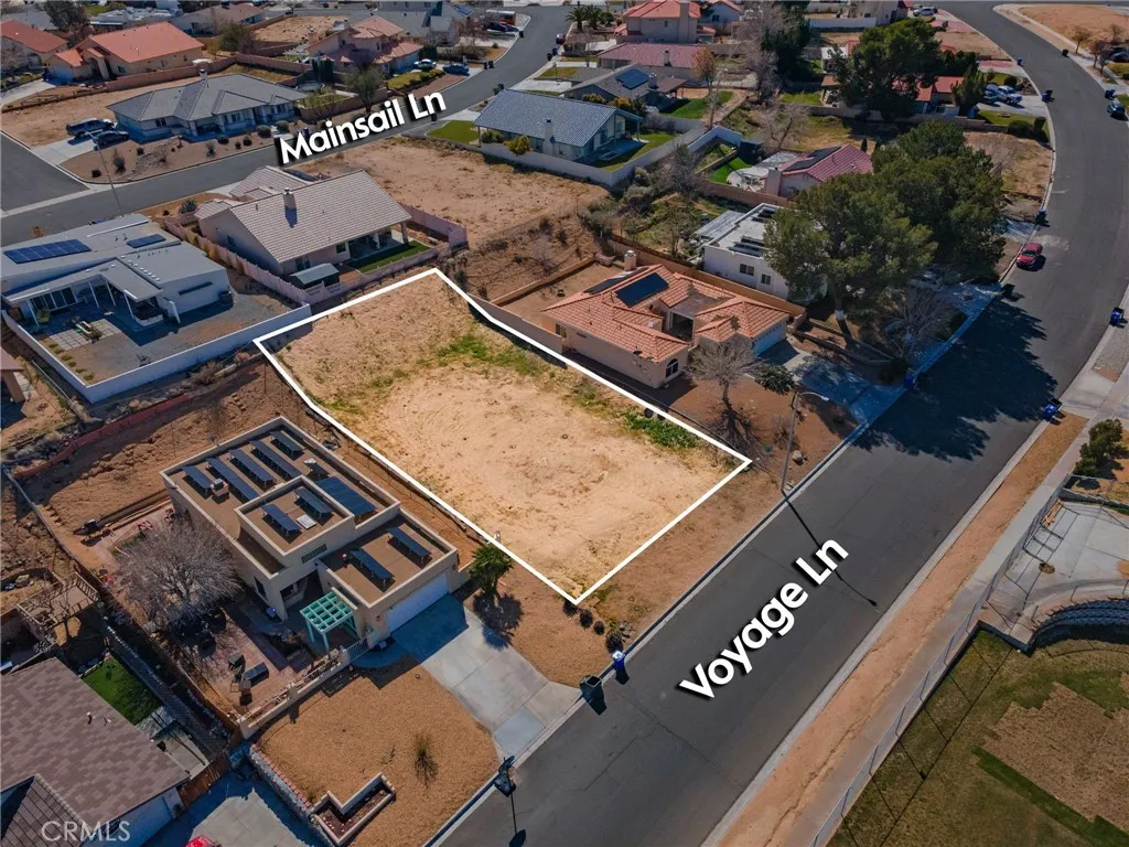 main property photo 16