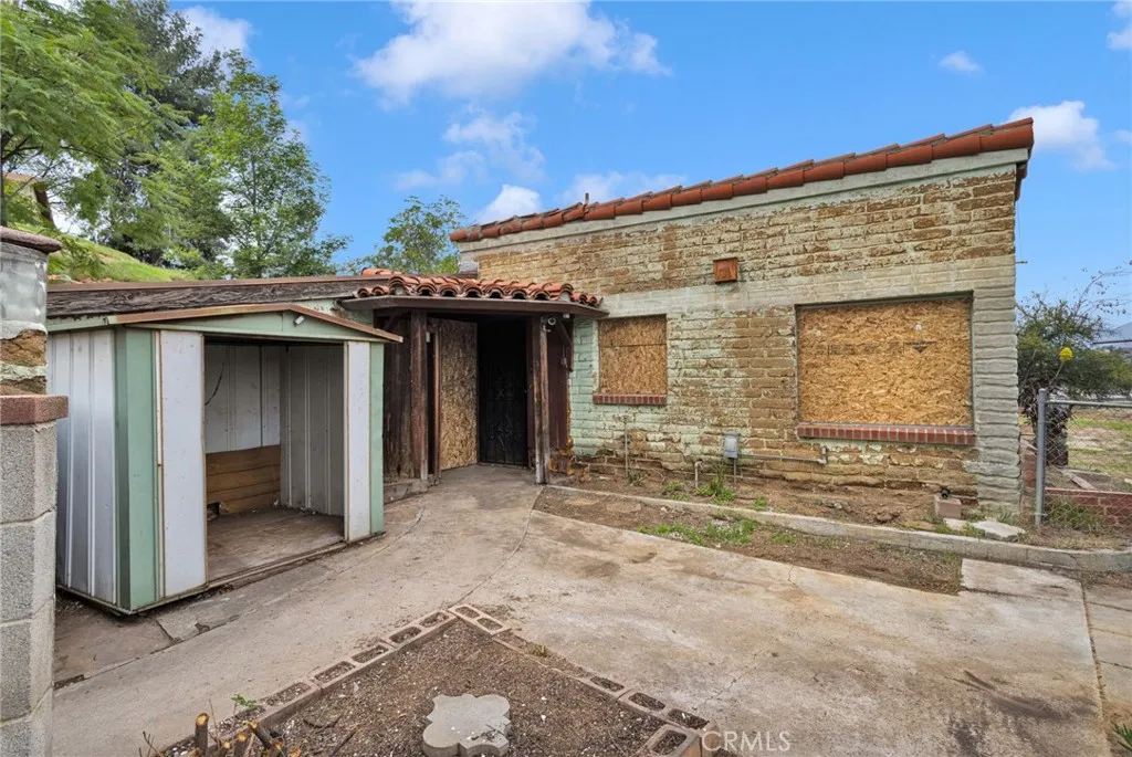 main property photo 18