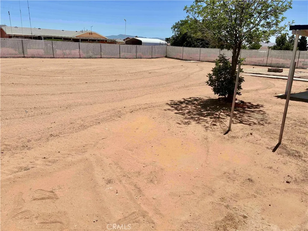 main property photo 22