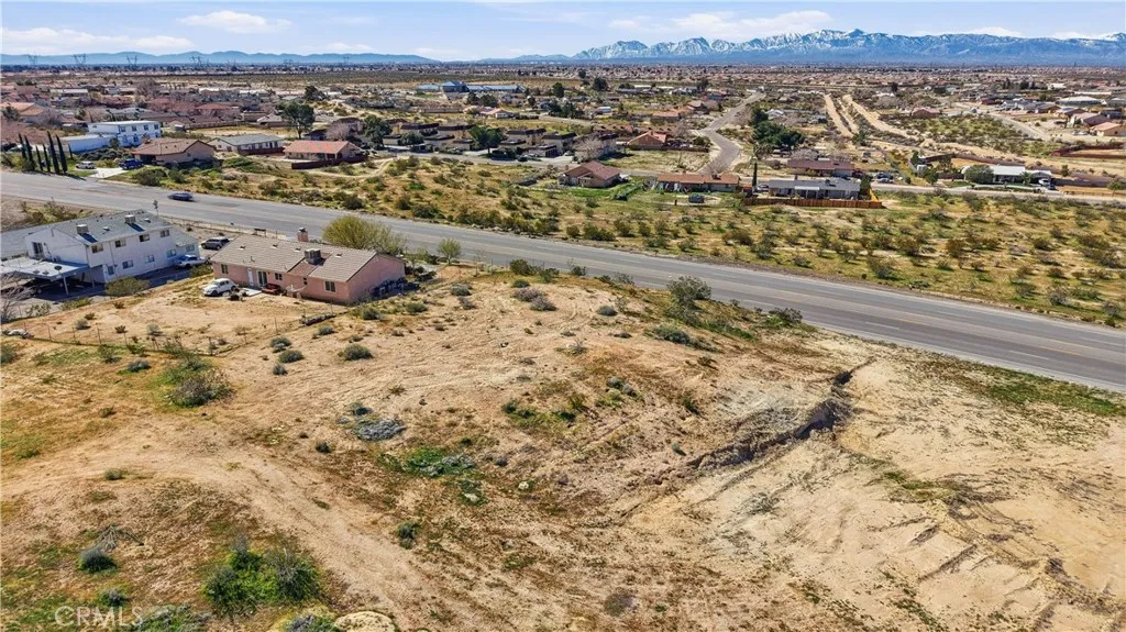 main property photo 4