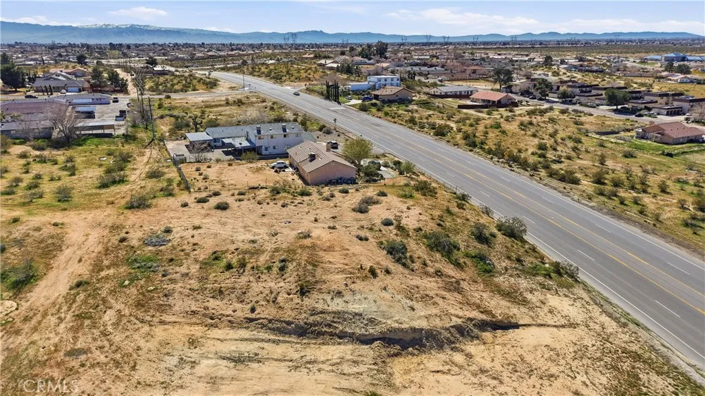 main property photo 5