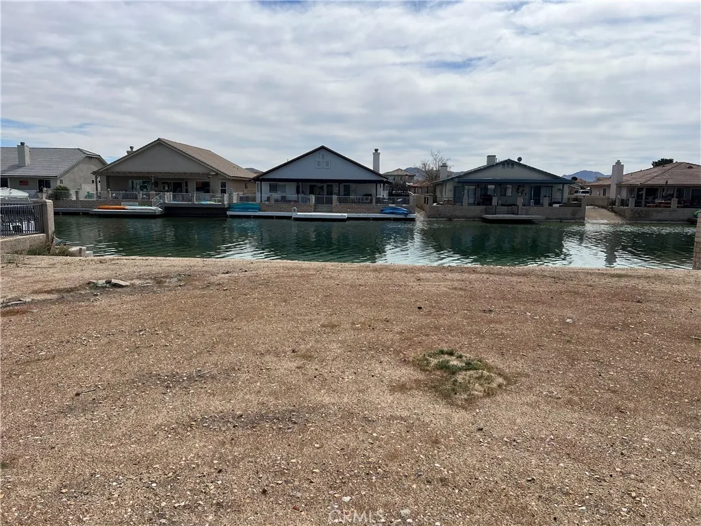 main property photo 3