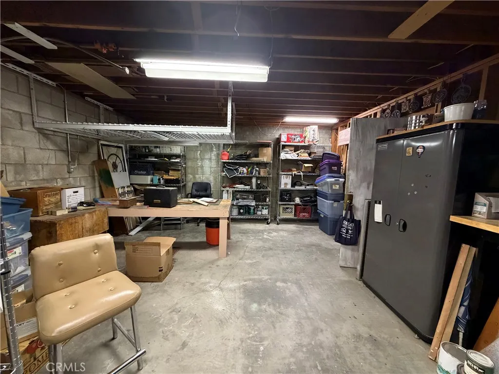 main property photo 59