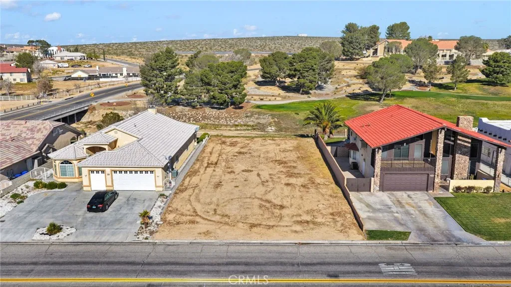 main property photo 2