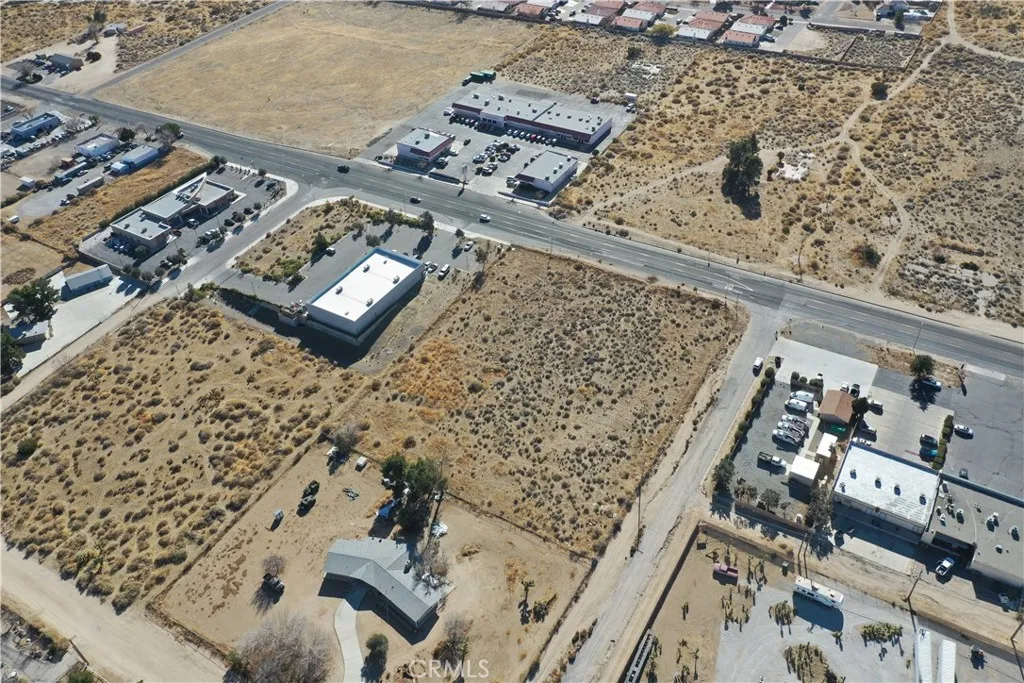 main property photo 13
