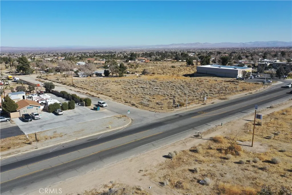 main property photo 6