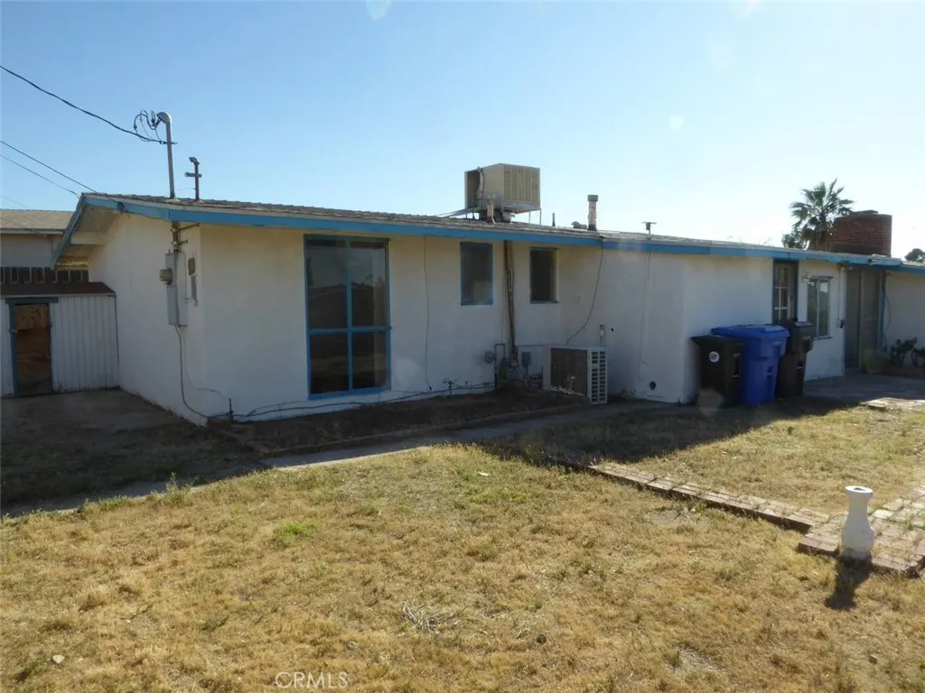 main property photo 14