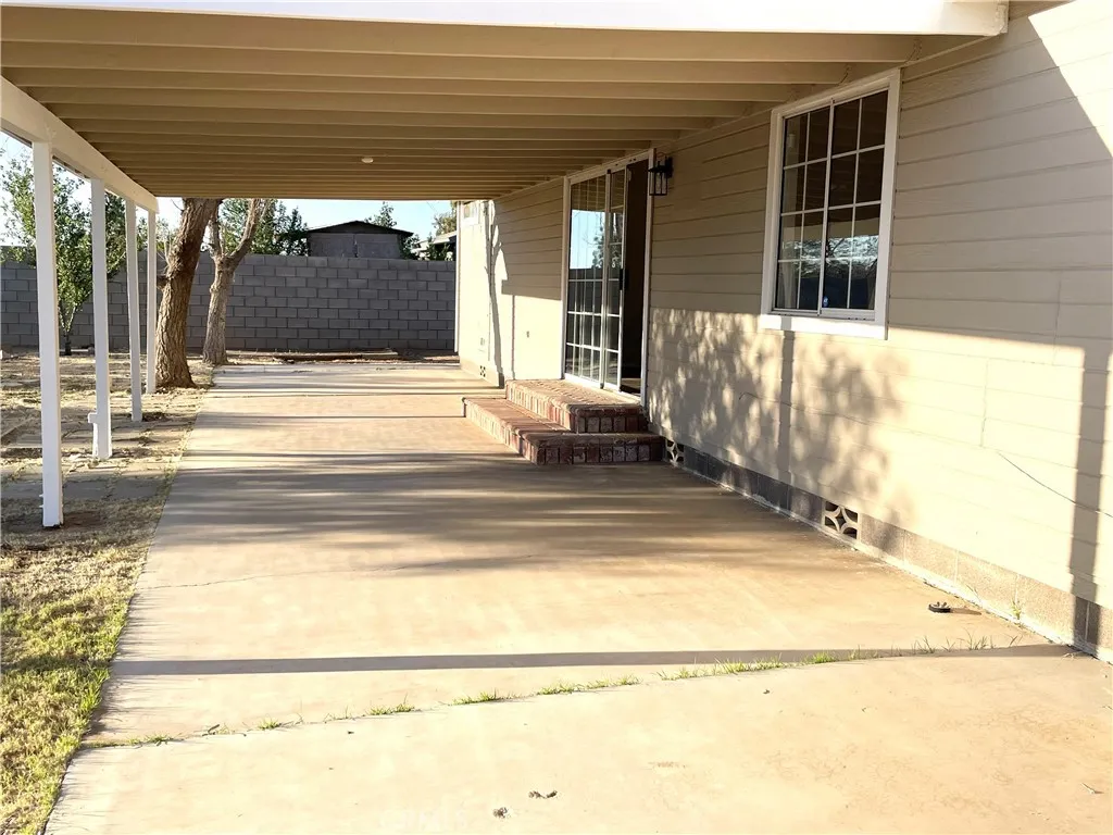 main property photo 10