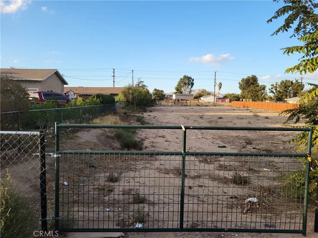 main property photo 7