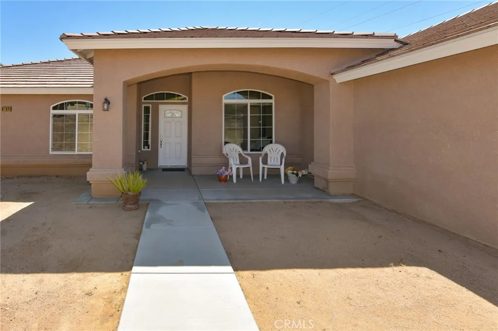 main property photo 9