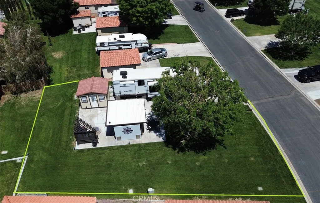 main property photo 17