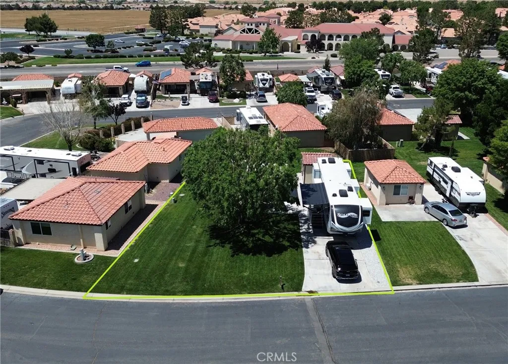 main property photo 18