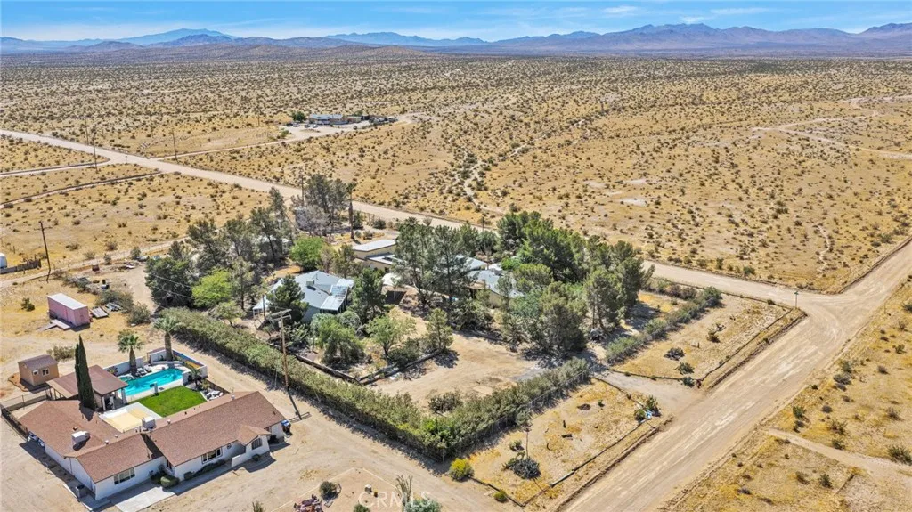 main property photo 62