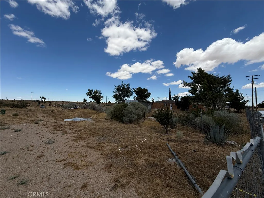 main property photo 24