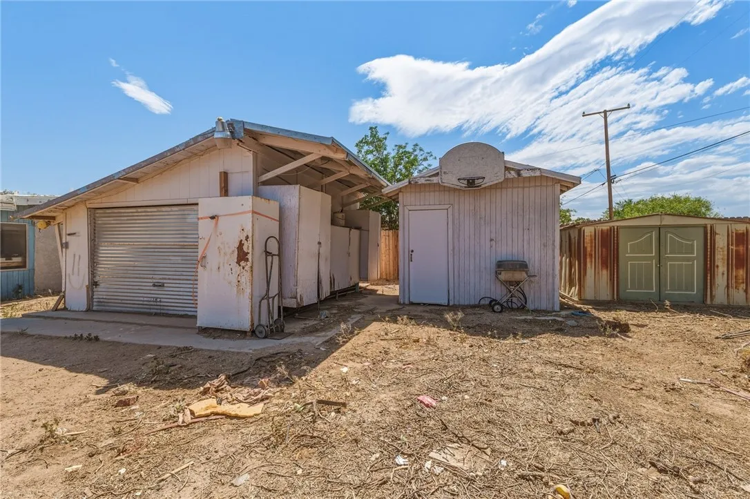 main property photo 34
