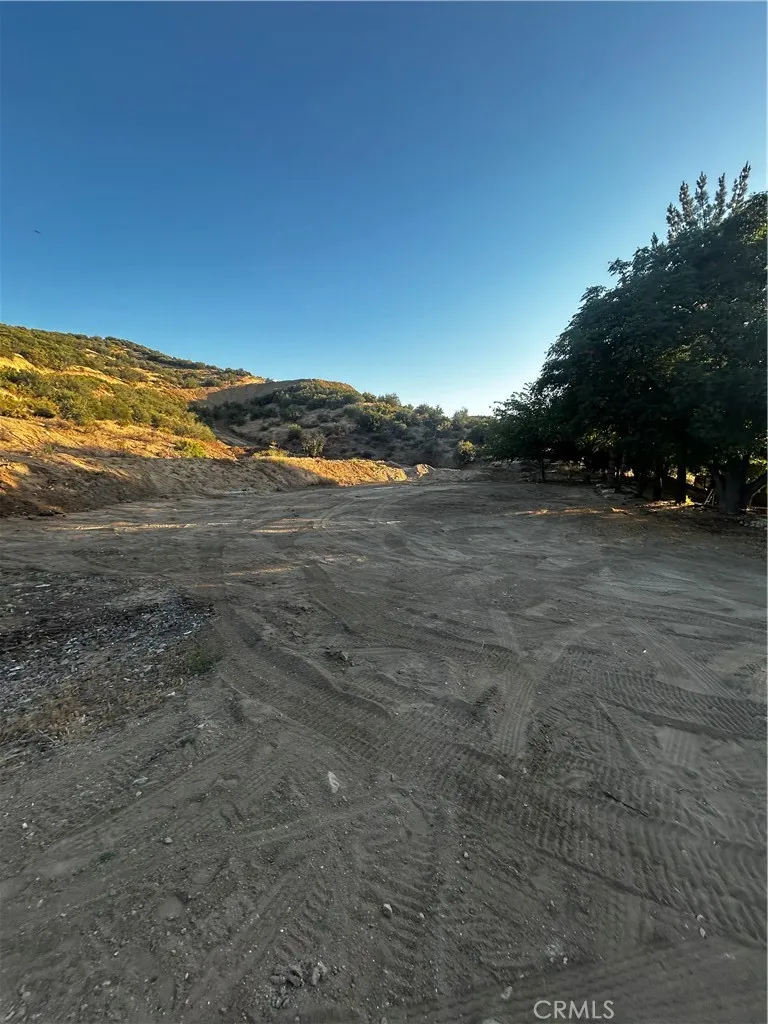main property photo 10