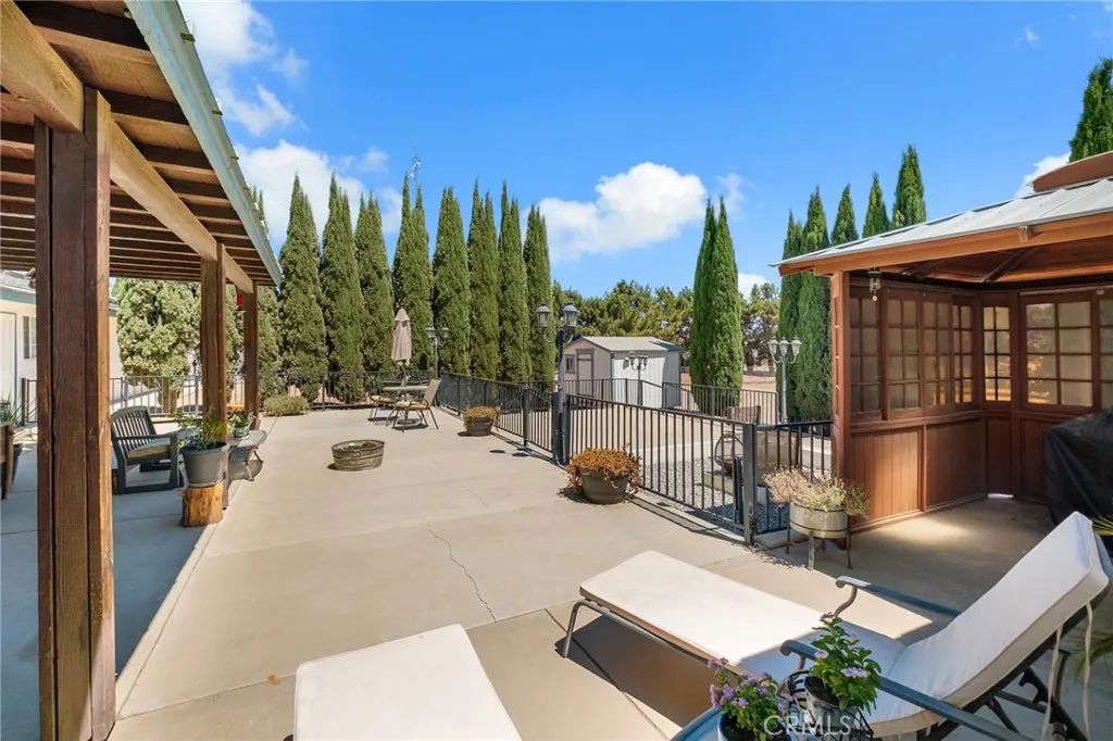 main property photo 60