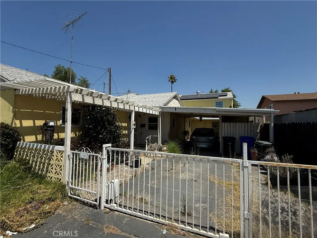main property photo 2