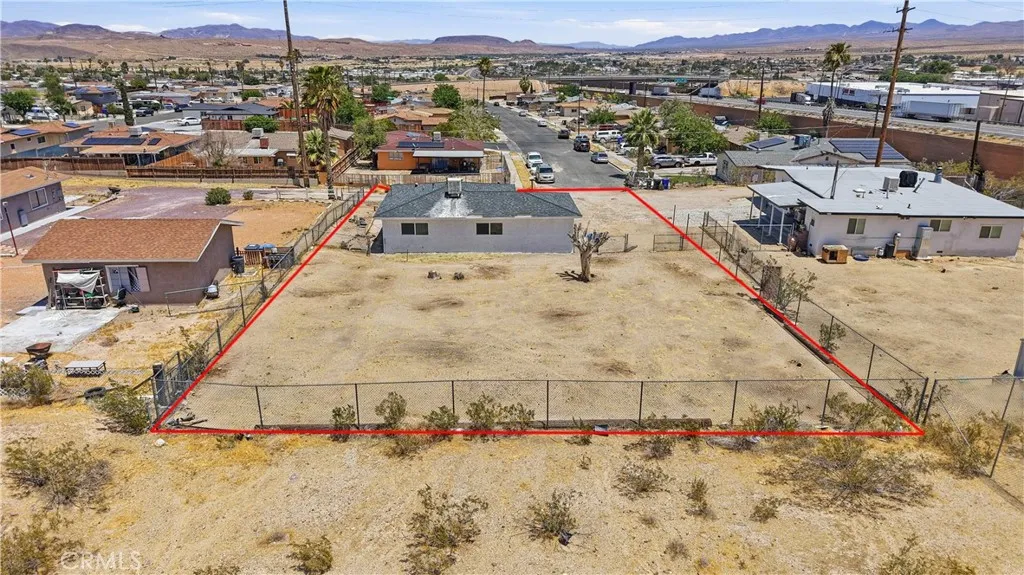 main property photo 37