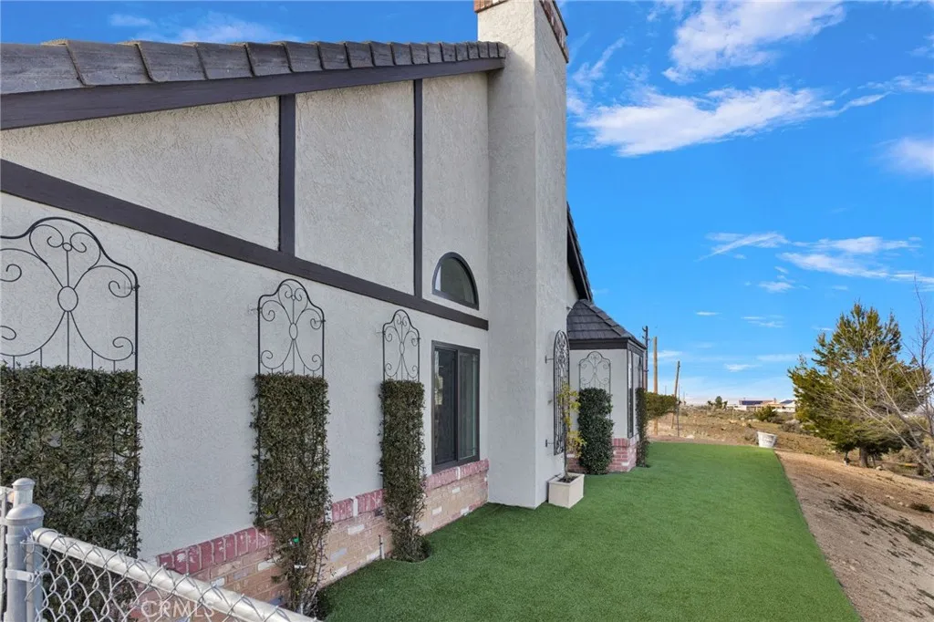 main property photo 48