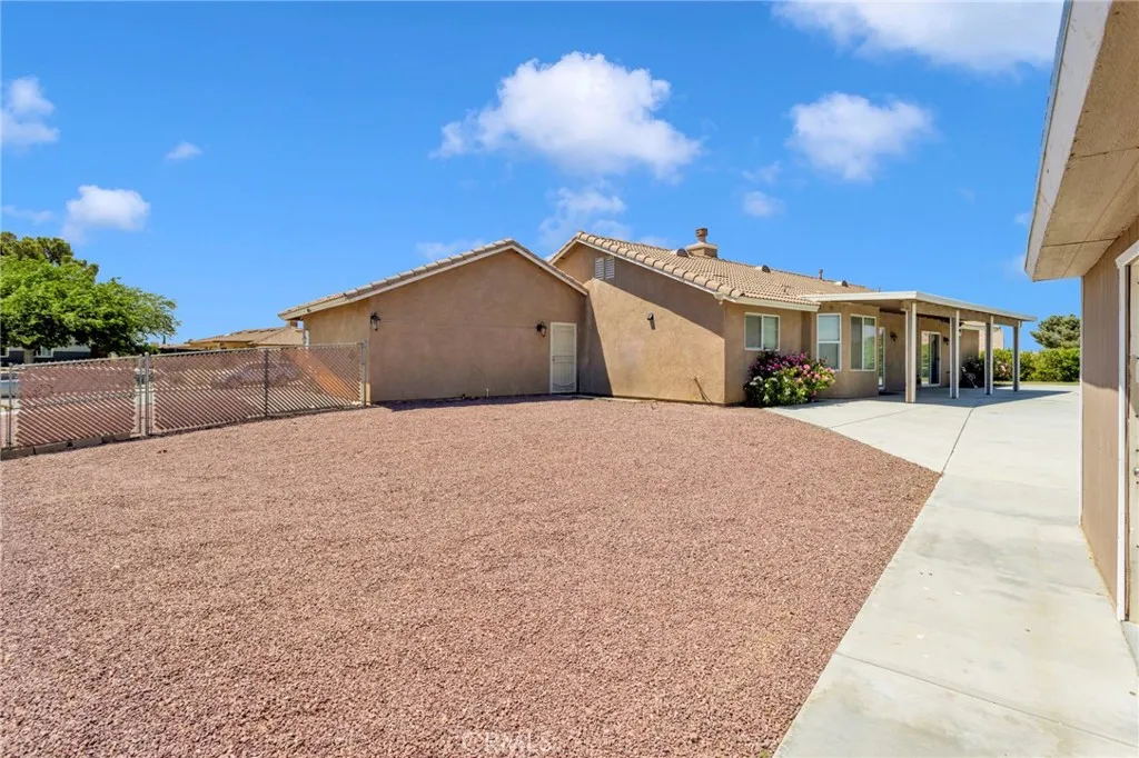 main property photo 45