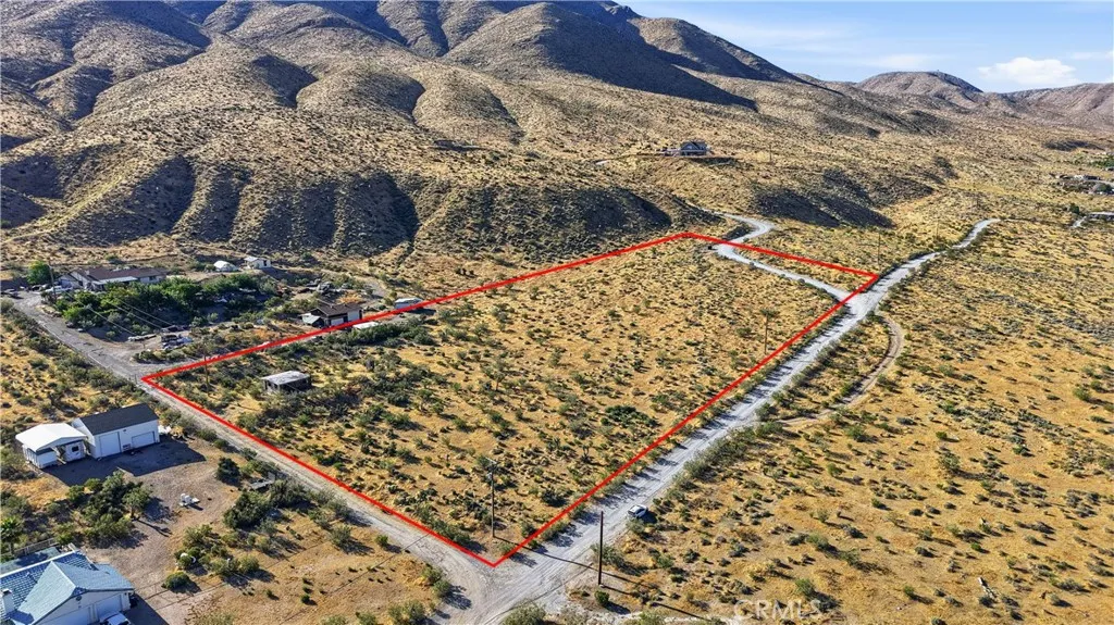 main property photo 6