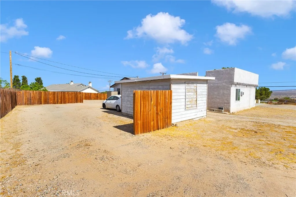 main property photo 42