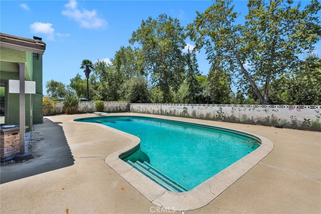 main property photo 47
