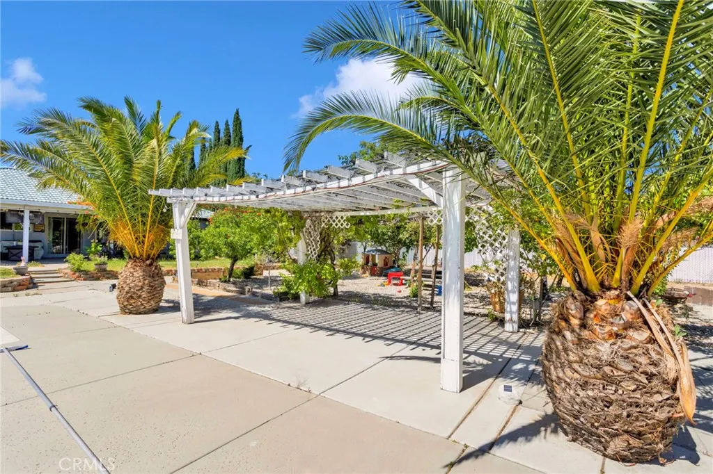 main property photo 47