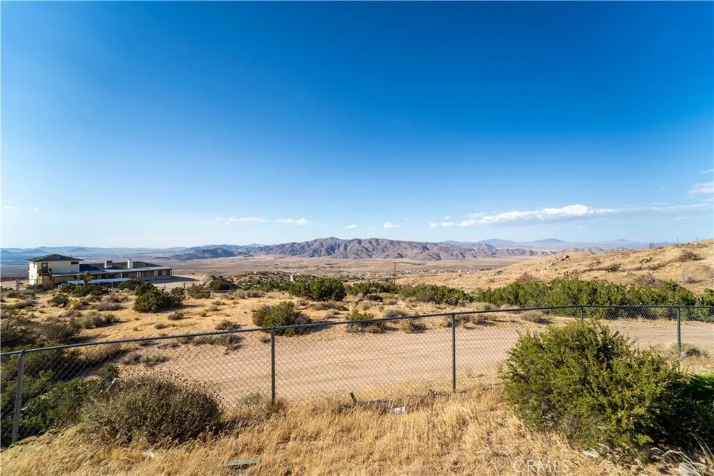 main property photo 20