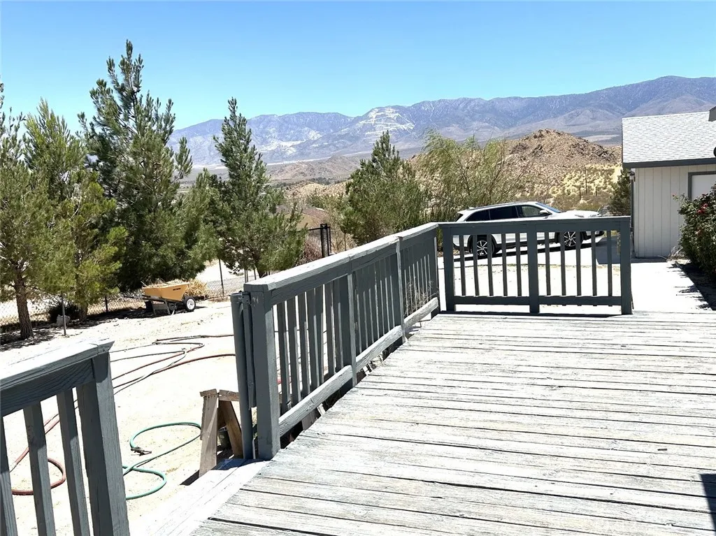main property photo 28
