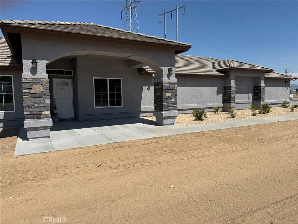 main property photo 45