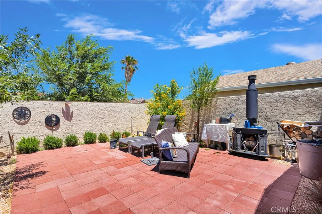 main property photo 37