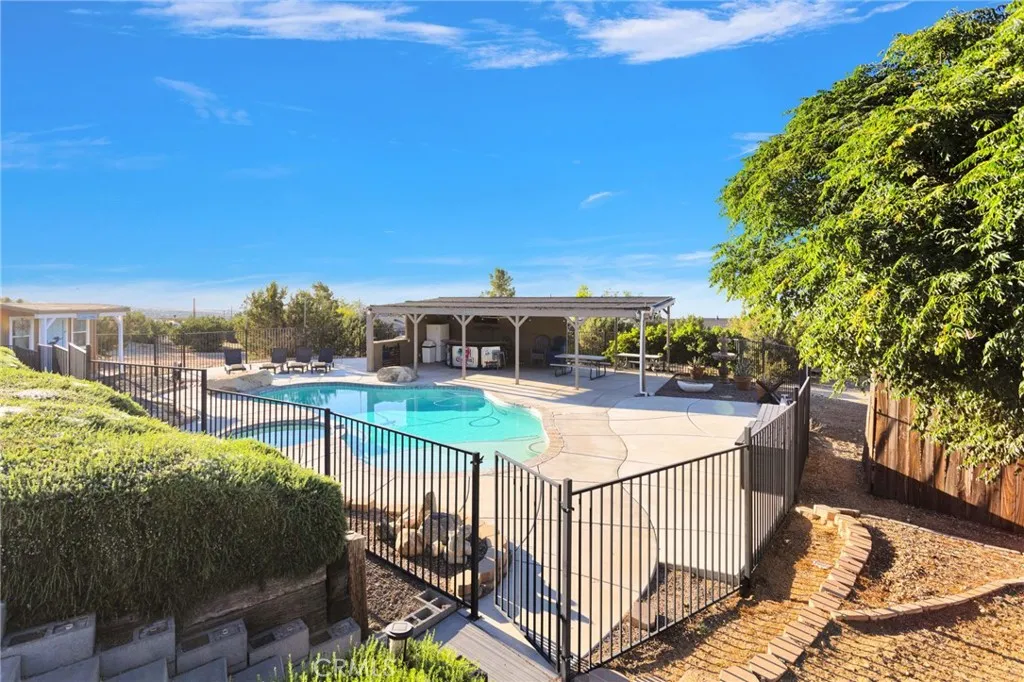 main property photo 55