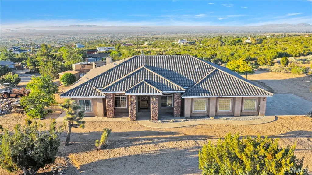 main property photo 65