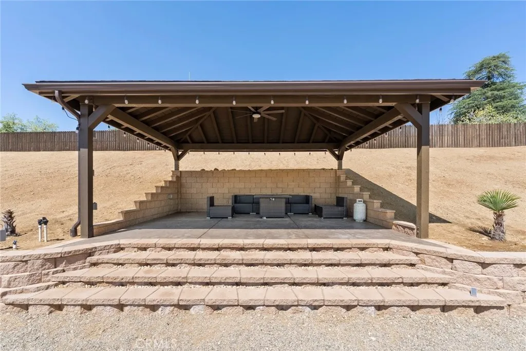 main property photo 65