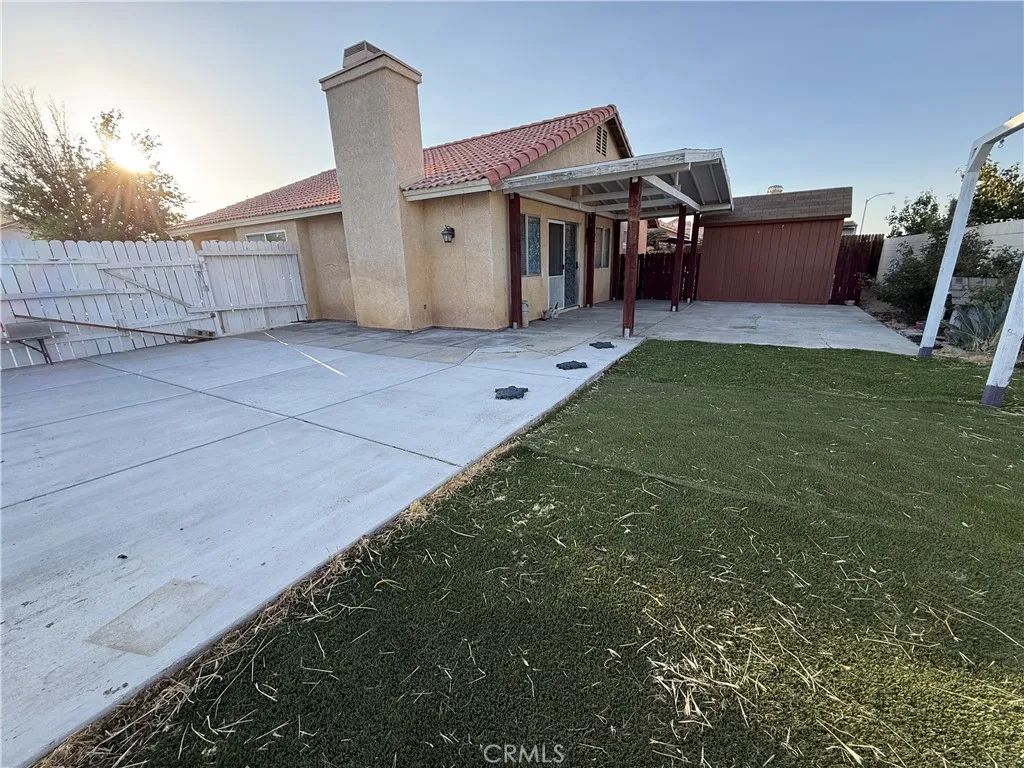 main property photo 16