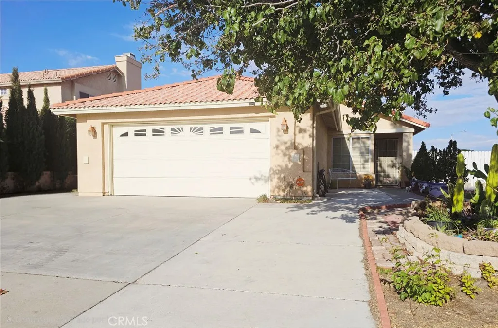 main property photo 2