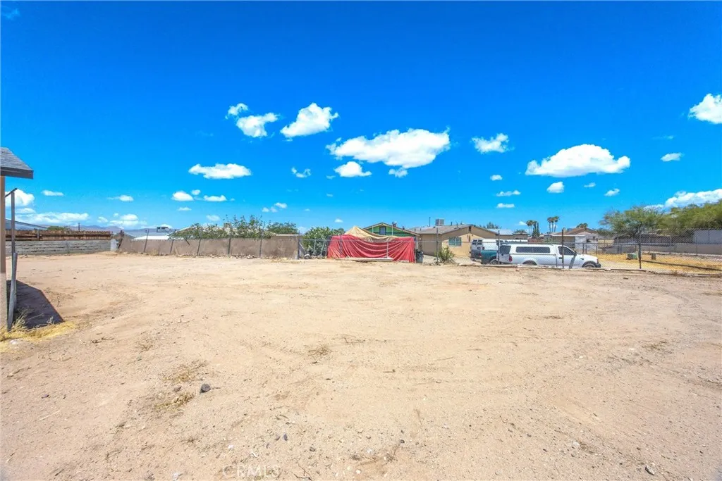 main property photo 38