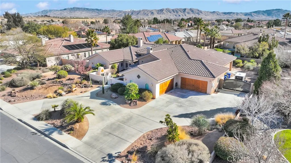 main property photo 45