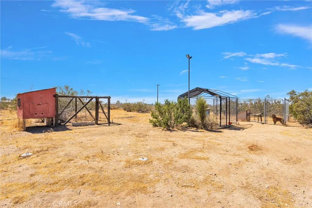main property photo 50