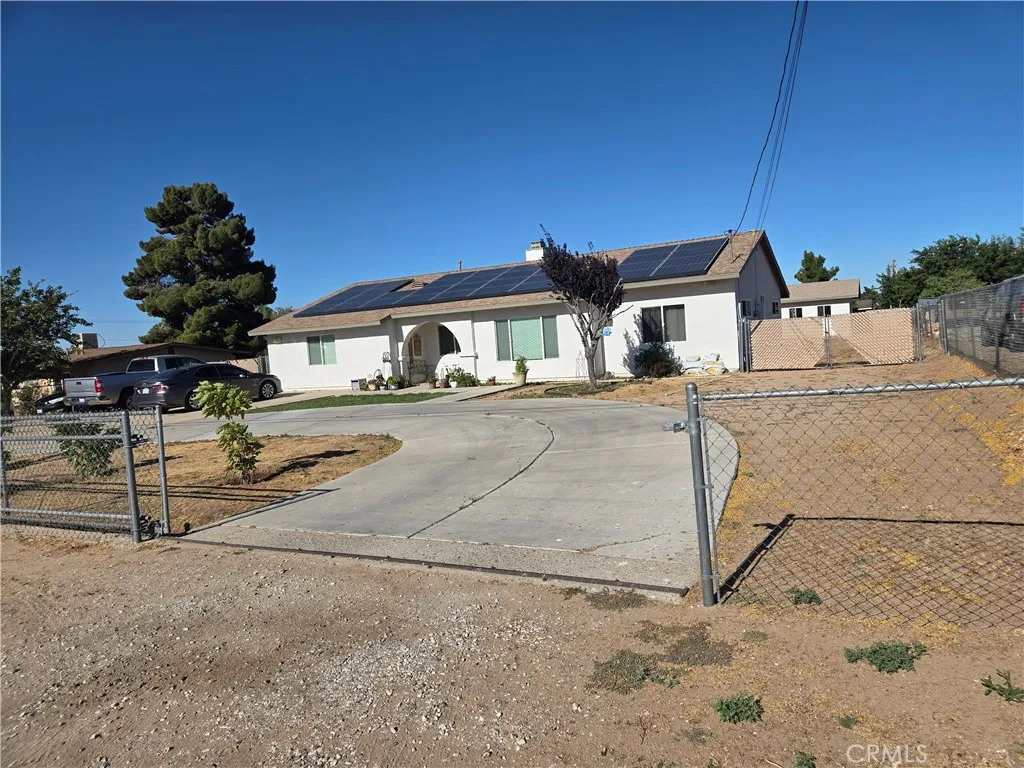main property photo 5