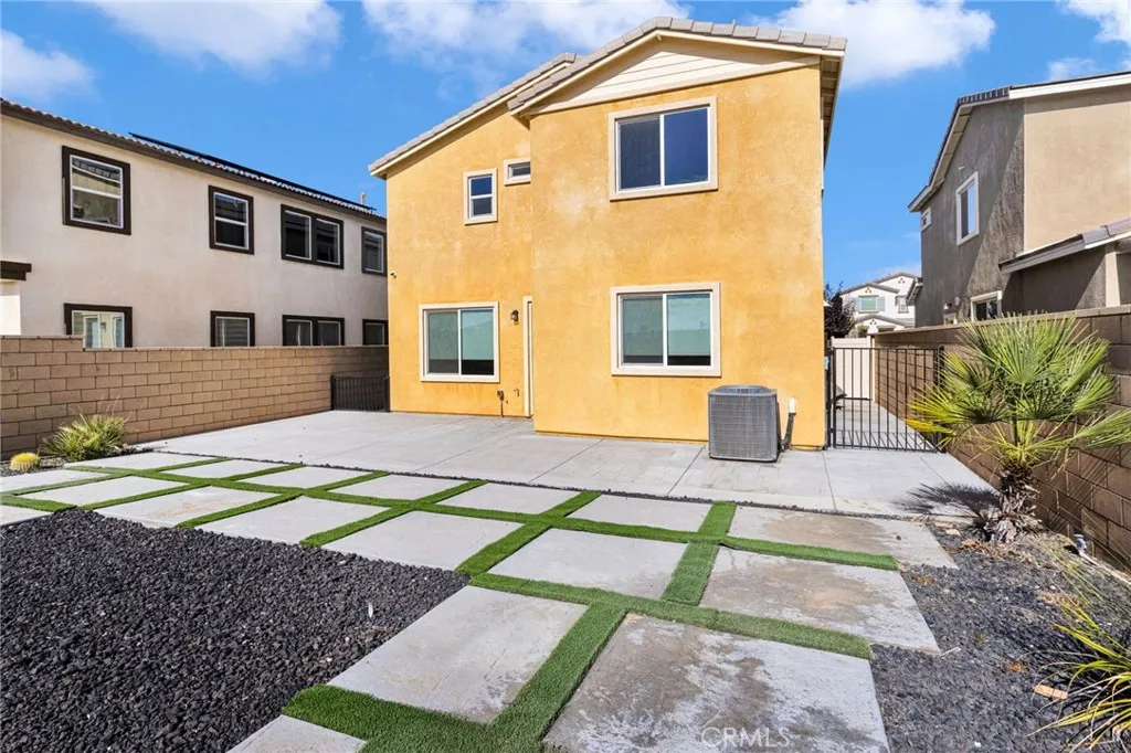 main property photo 32