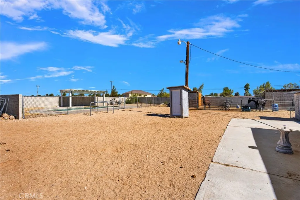 main property photo 46