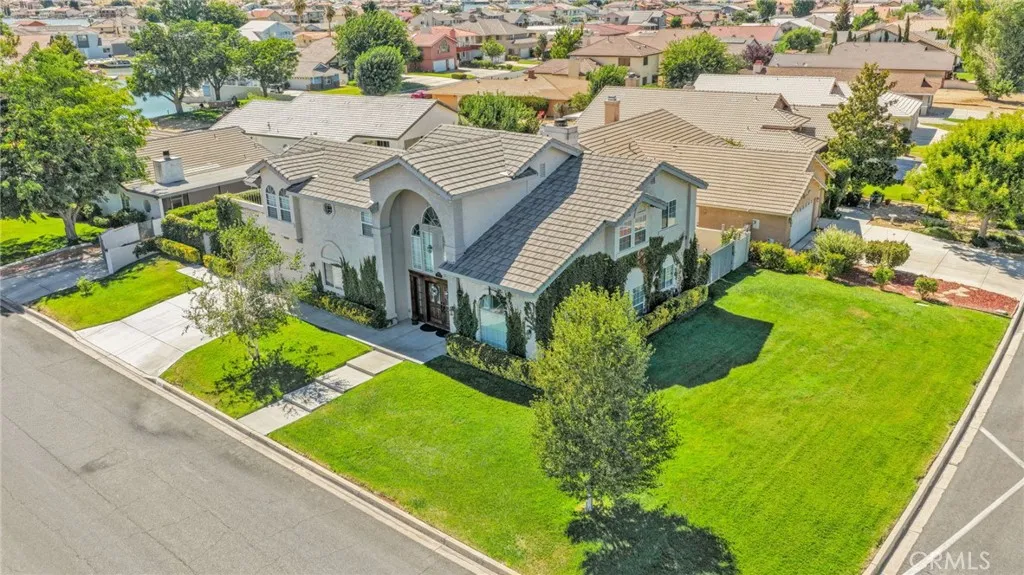 main property photo 54